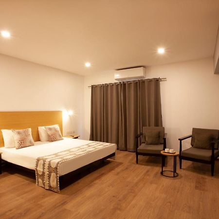 Hotel Panchvati Comforts Бангалор Екстериор снимка